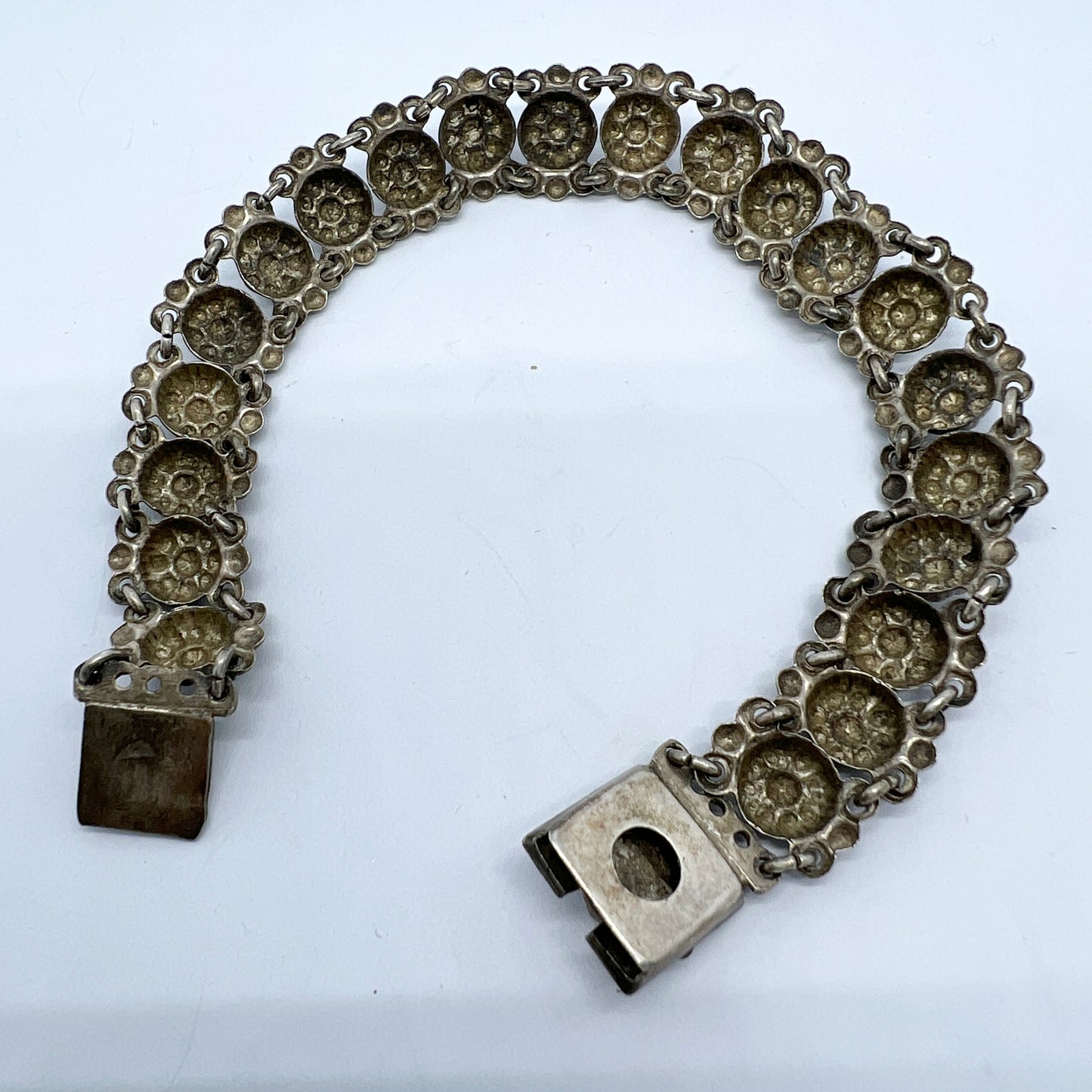 Hugo Grun, Finland 1934. Vintage Solid Silver Bracelet.