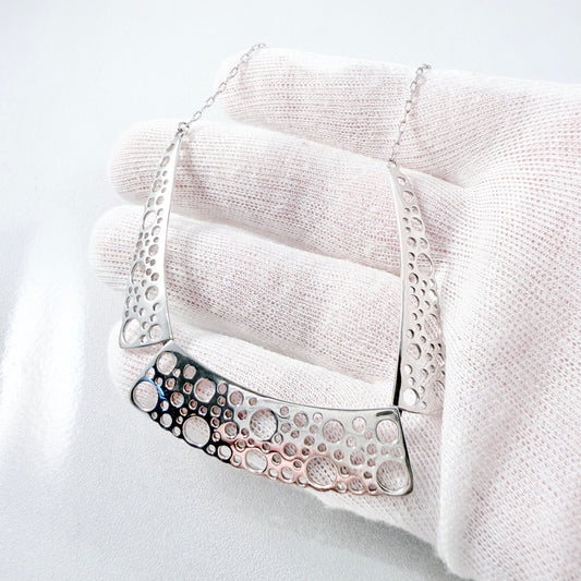 Kultakeskus, Finland. Design Liisa Vitali, Vintage Sterling Silver Necklace