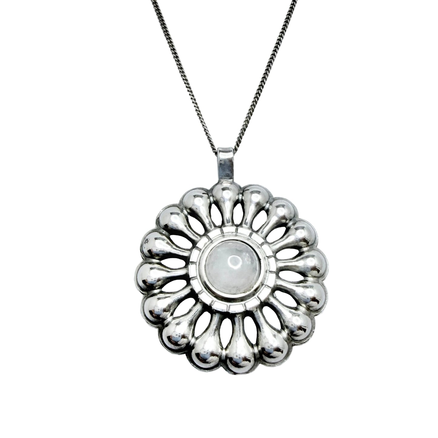 Kalevala Koru, Finland 1969. Vintage Sterling Silver Quartz Pendant Necklace.
