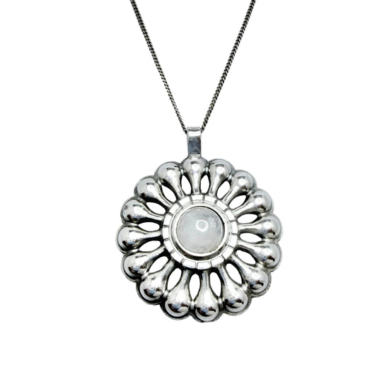 Kalevala Koru, Finland 1969. Vintage Sterling Silver Quartz Pendant Necklace.
