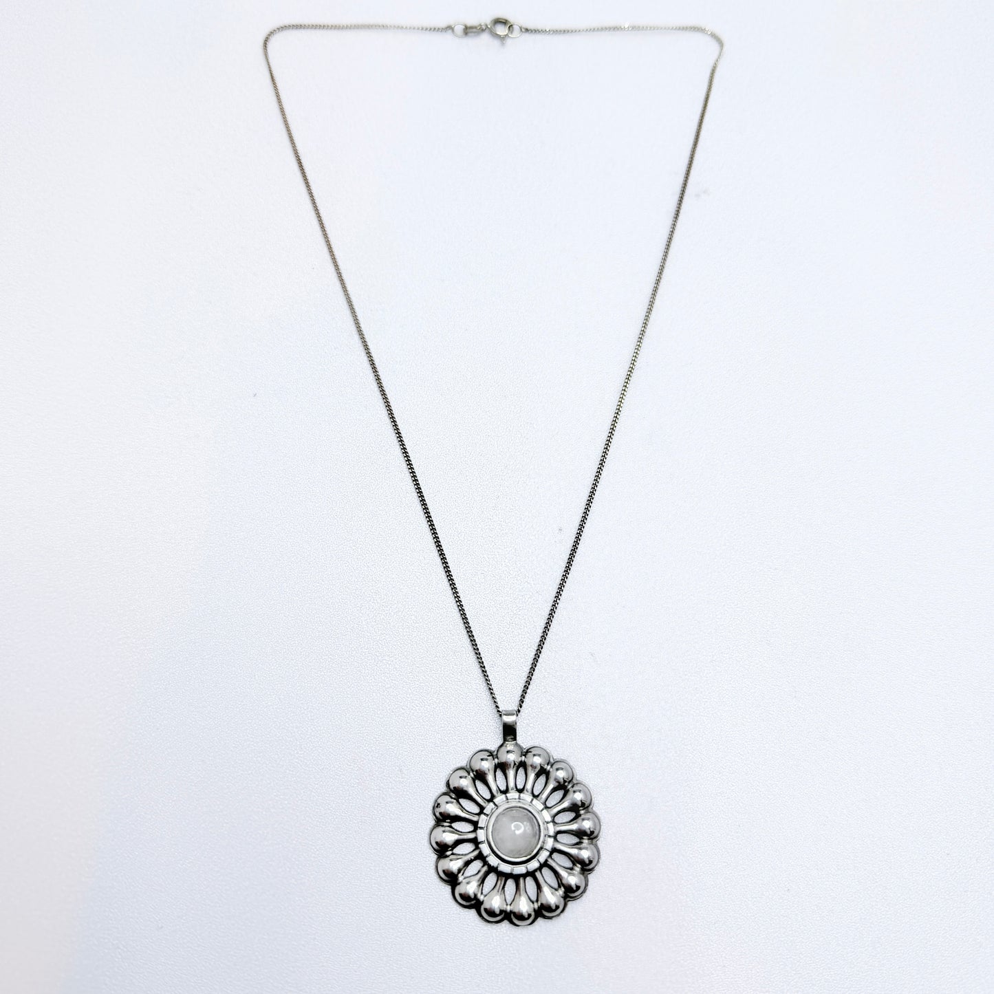 Kalevala Koru, Finland 1969. Vintage Sterling Silver Quartz Pendant Necklace.