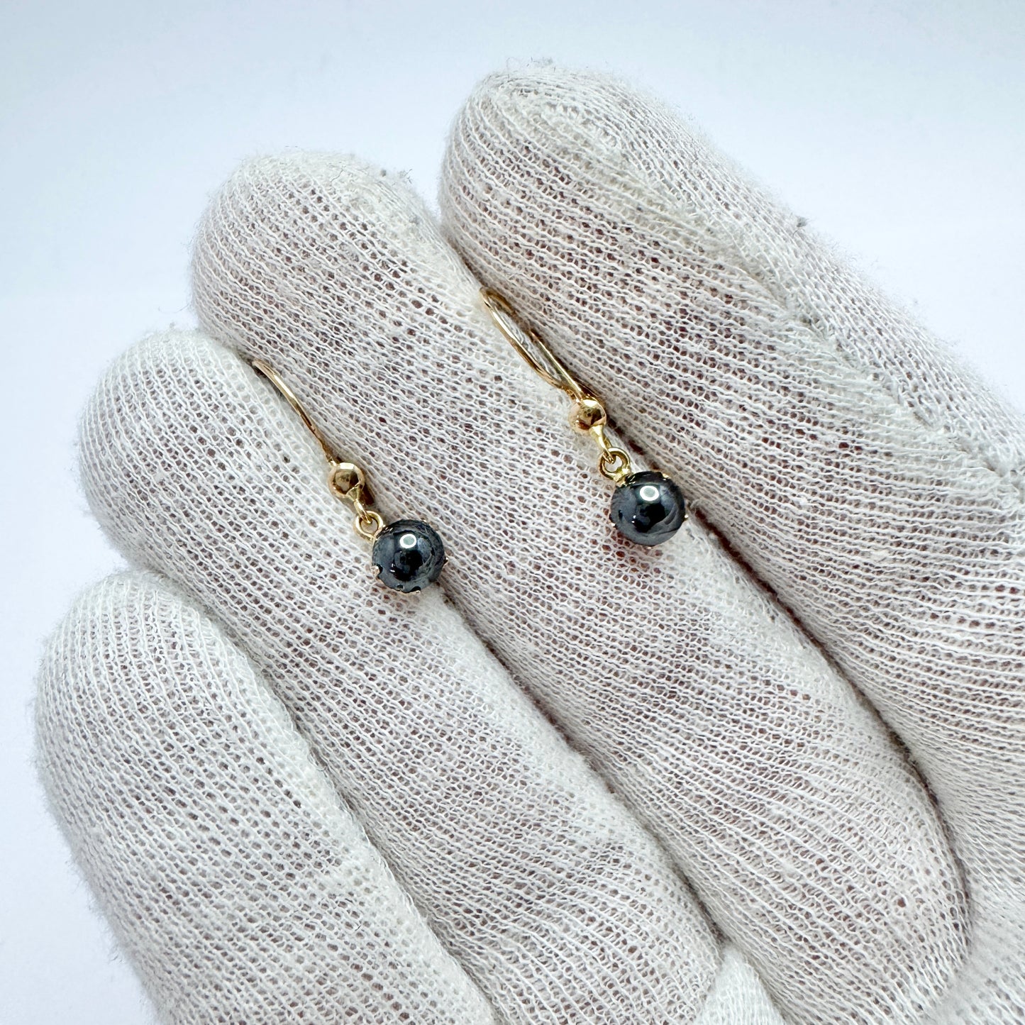 Finland. Vintage 14k Gold Hematite Earrings.