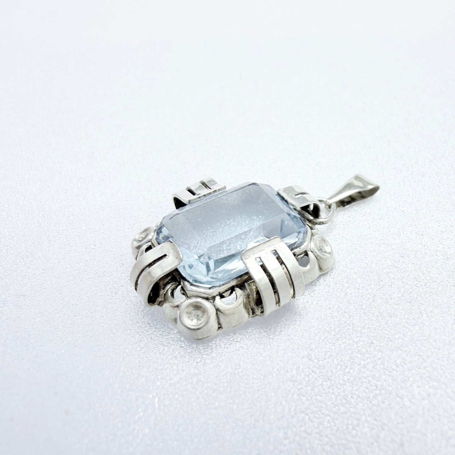 Vintage 1940-50s. Solid Silver Blue Glass Pendant.