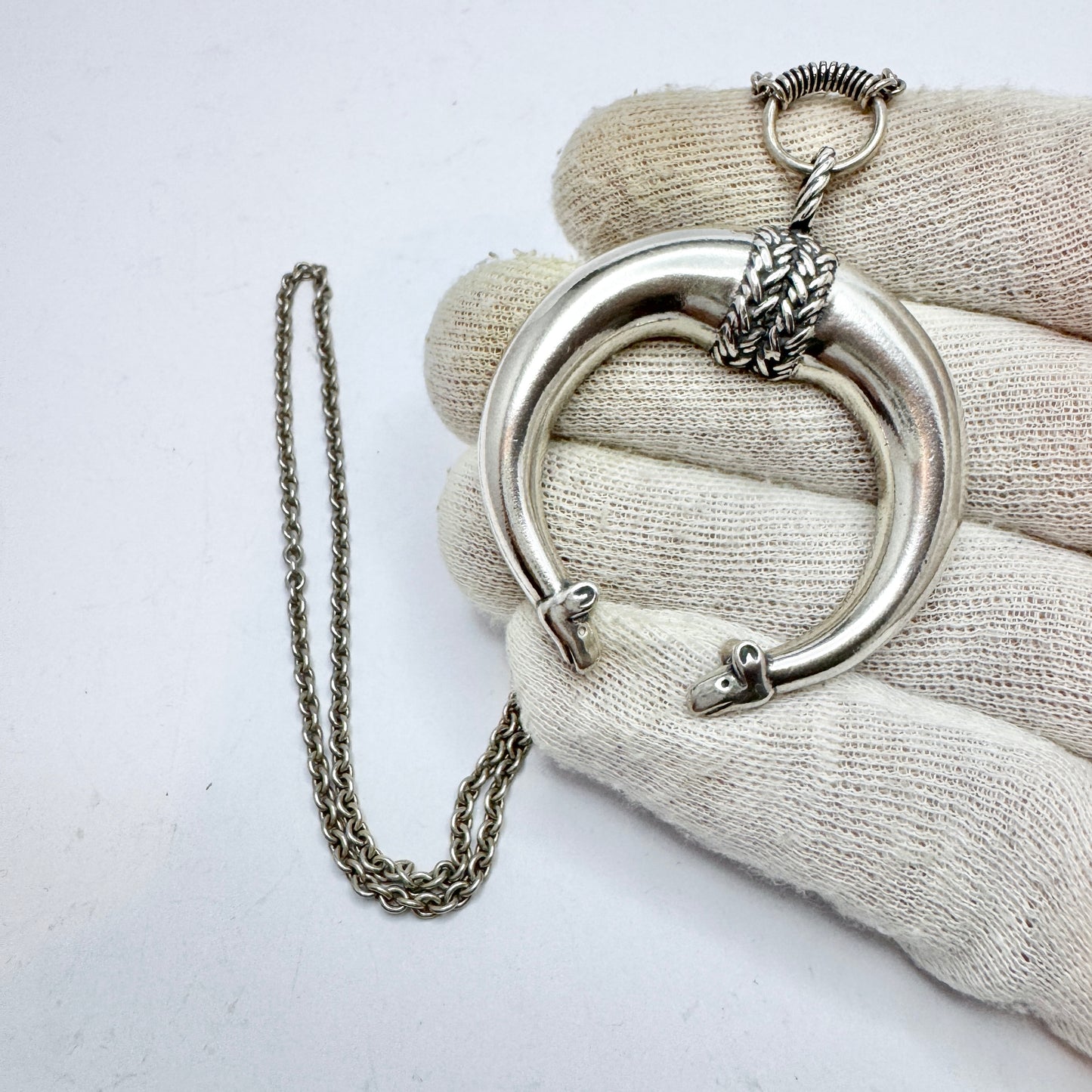 Kalevala Koru, Finland. Large Sterling Silver Pendant Necklace. Hirvenpää