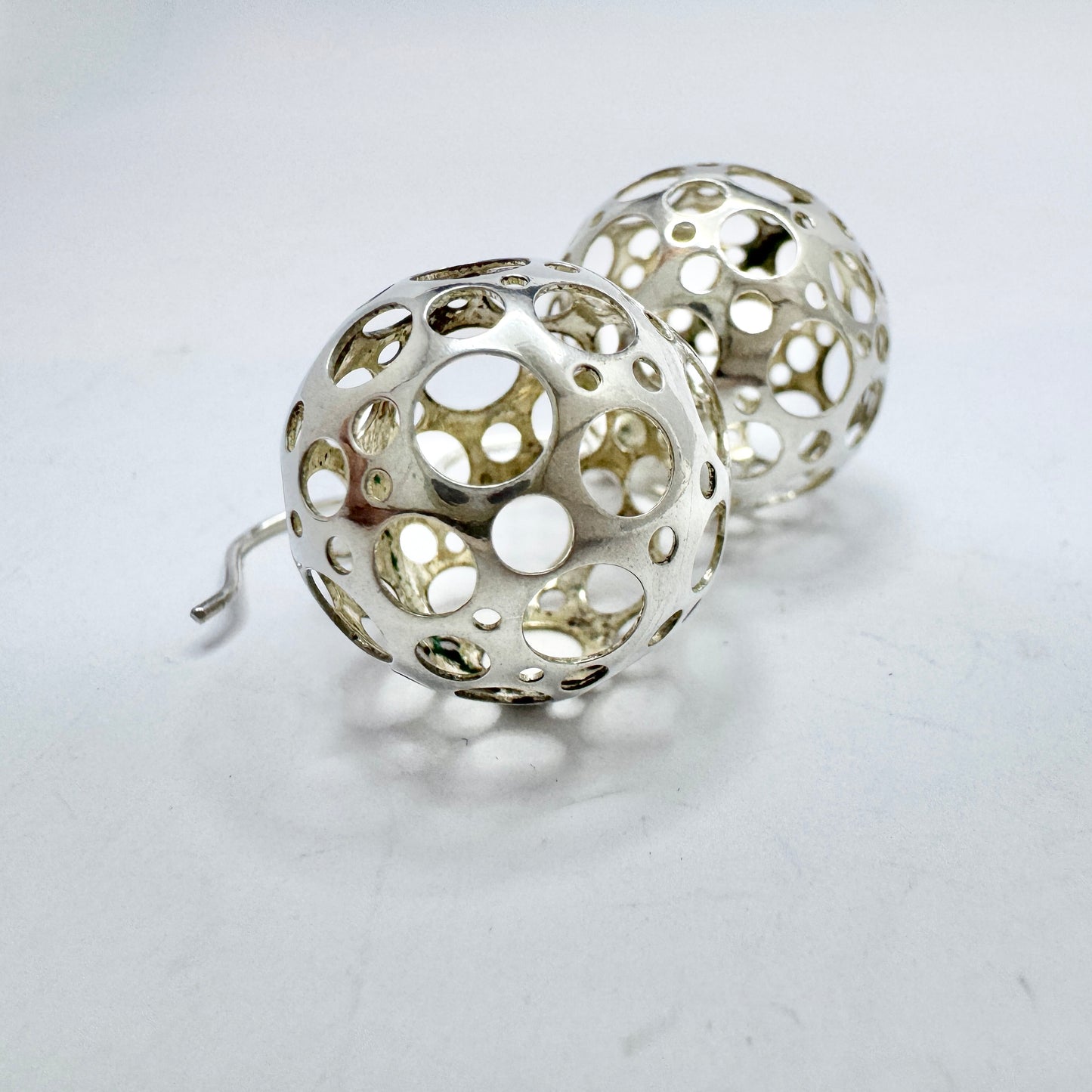 Liisa Vitali for N Westerback, Finland. Vintage Sterling Silver Earrings.