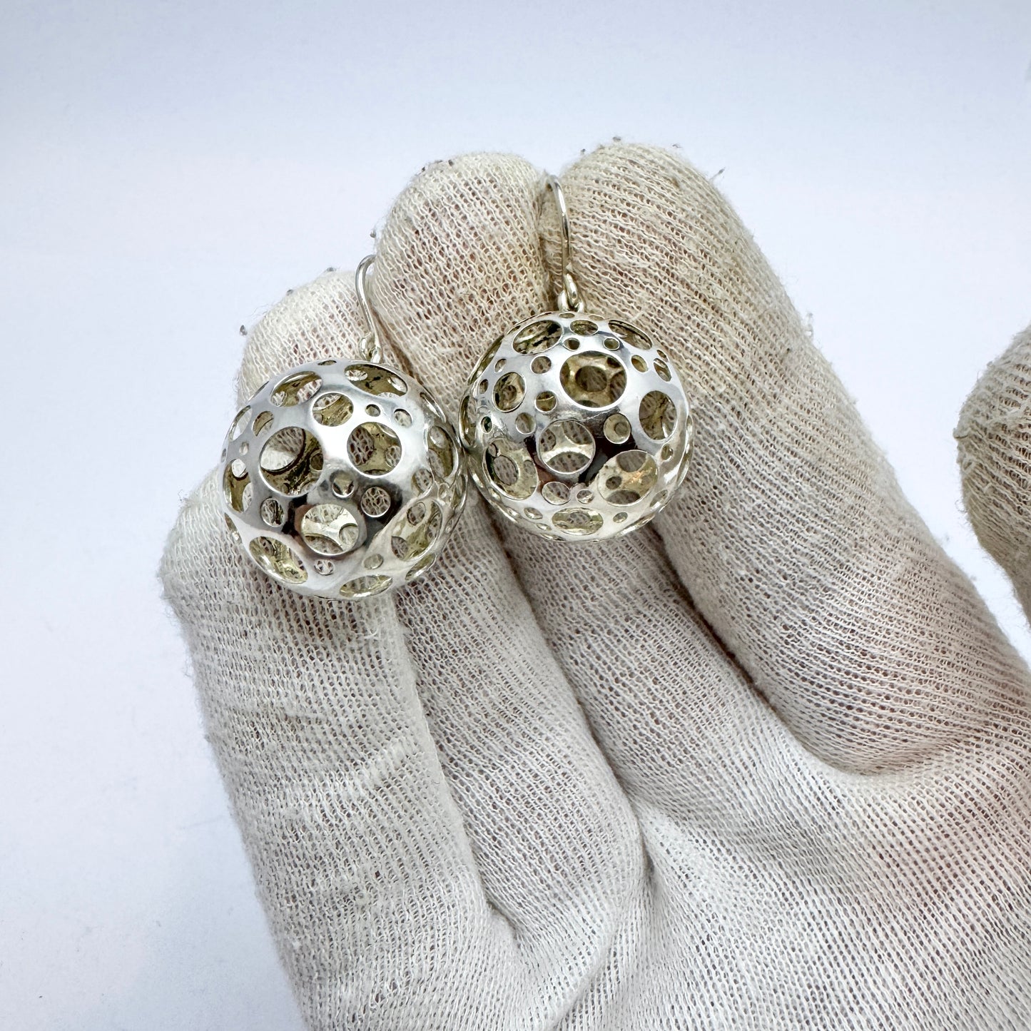 Liisa Vitali for N Westerback, Finland. Vintage Sterling Silver Earrings.