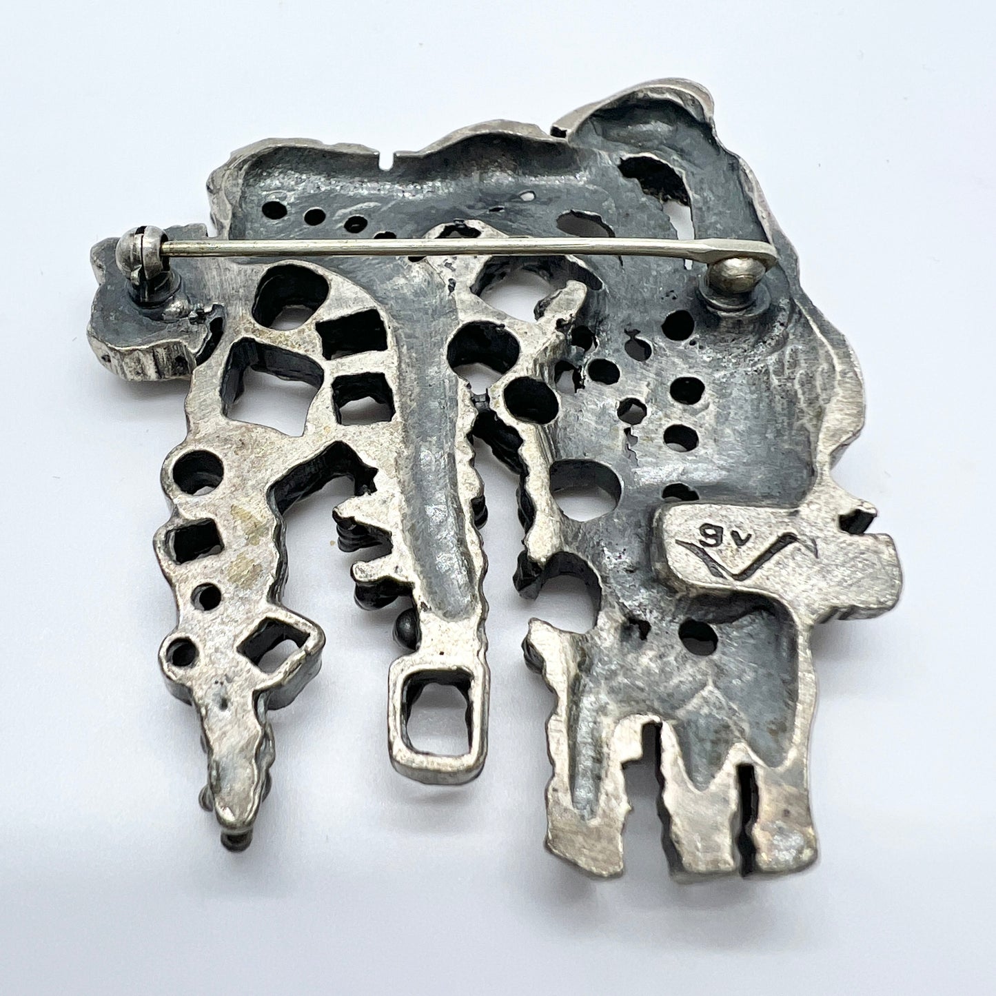 Guy Vidal, Canada early 1970s. Vintage Modernist Plated Pewter Brooch.