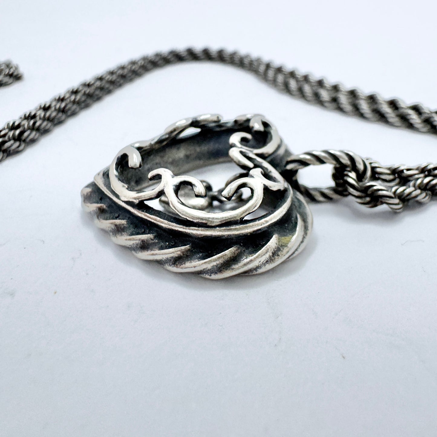 Kalevala Koru, Finland Vintage Sterling Silver Heart Of The House Pendant Necklace