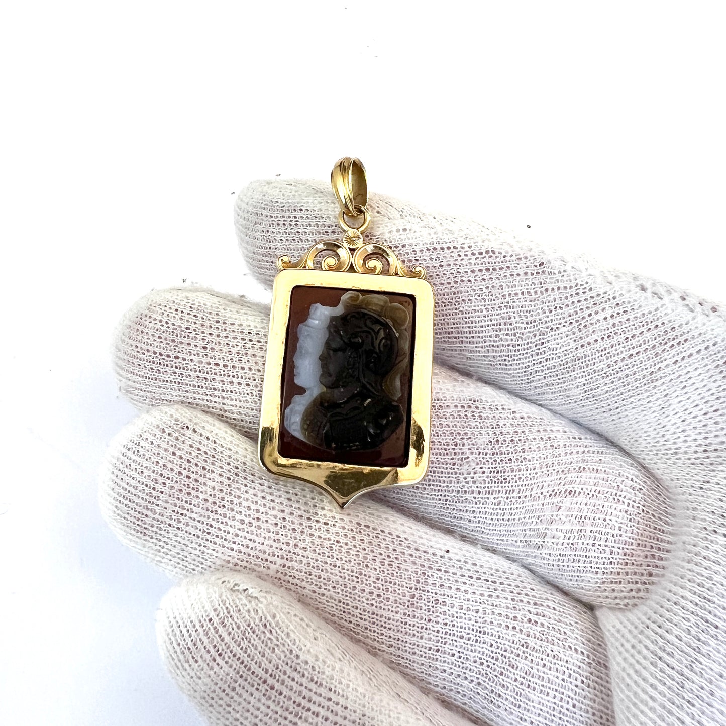 Sweden 1883. Antique Victorian 18k Gold Cameo Locket Pendant.