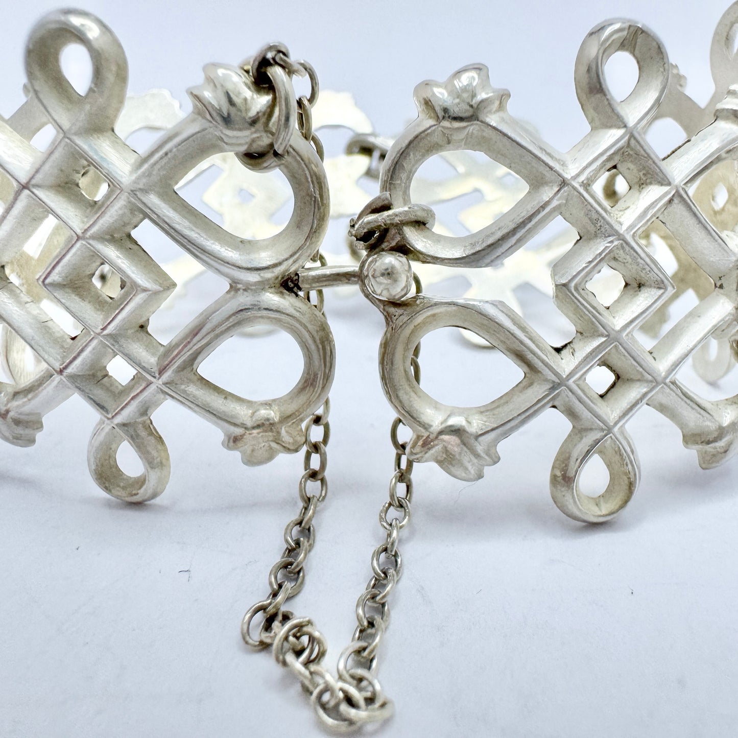 Kalevala Koru, Finland 1961. Bold Vintage Solid Silver Bracelet.