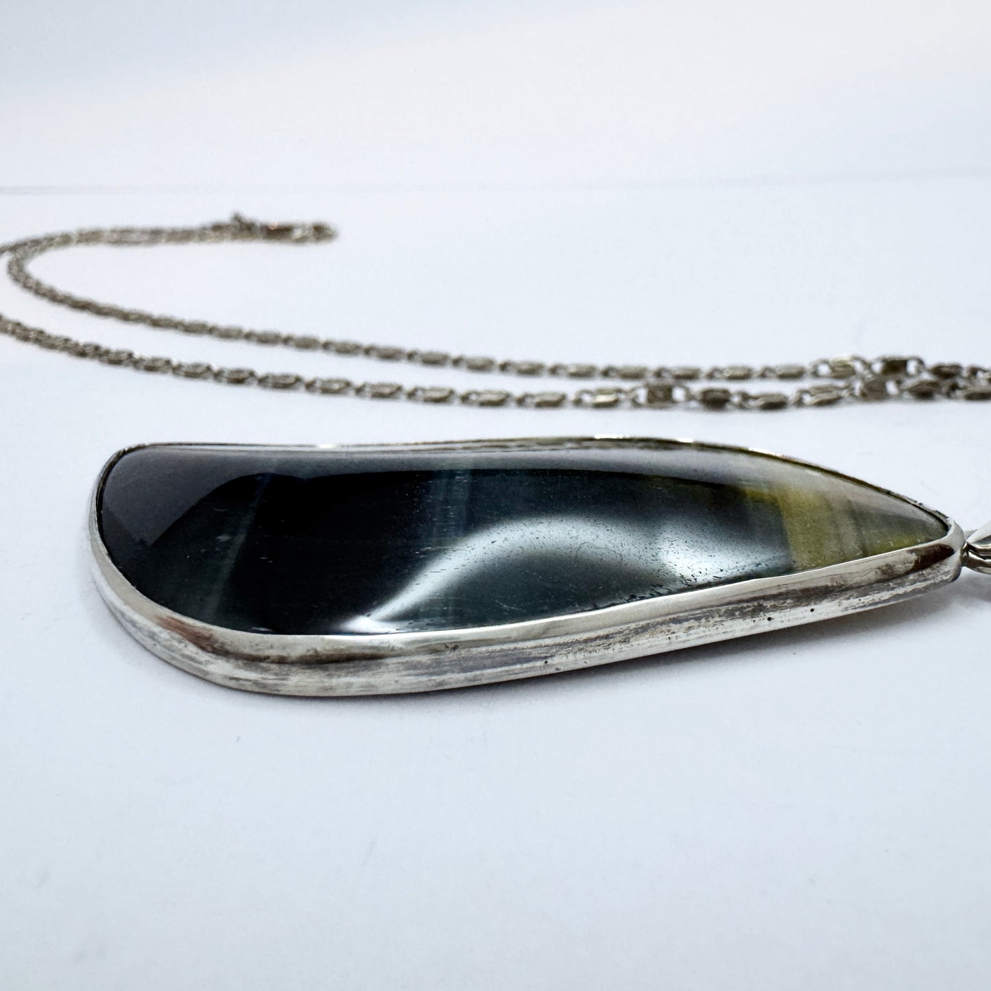 Ateljé Waldemar Jonsson, Sweden 1971. Vintage Solid Silver Hawk's eye Pendant Necklace