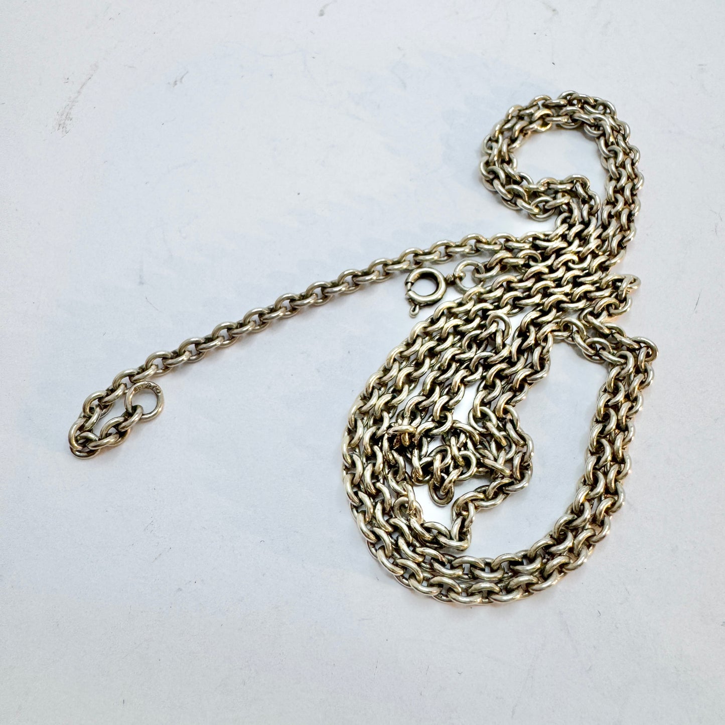 Vintage c 1960s Solid Silver 28in Long Chain Necklace.