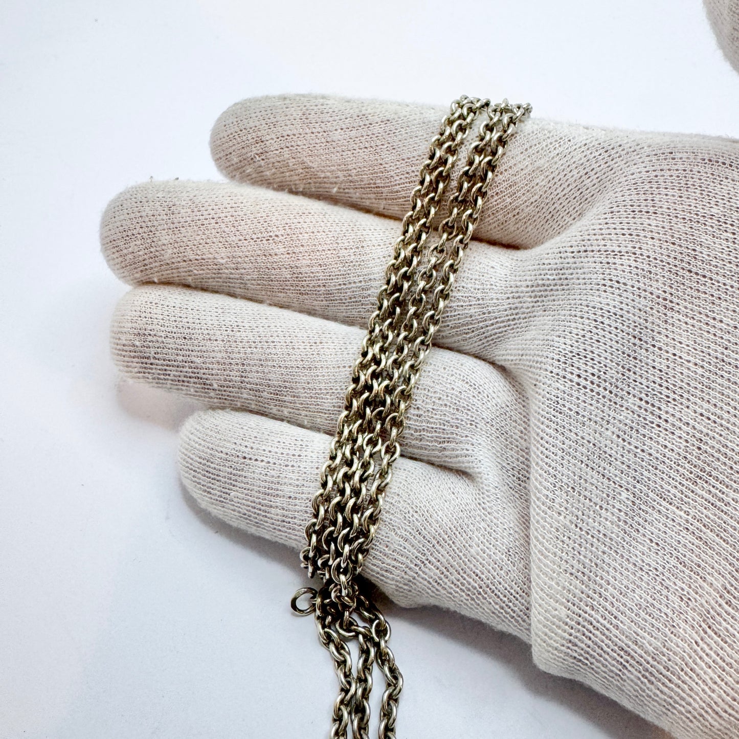 Vintage c 1960s Solid Silver 28in Long Chain Necklace.