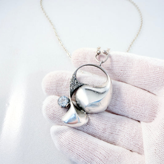 Karl Laine for Sten & Laine, Finland 1975. Vintage Sterling Silver Rock Crystal Pendant Necklace.