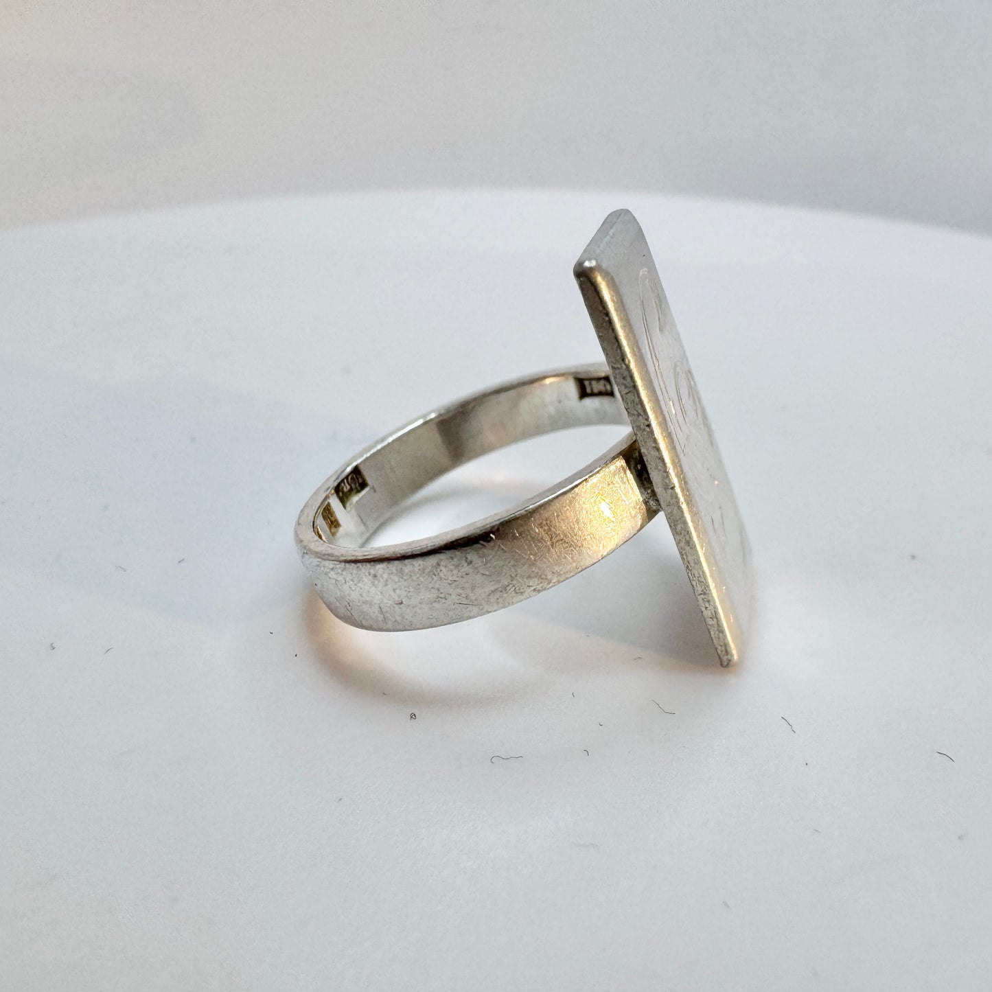 CR Wadlund, Sweden year 1960. Vintage Stering Silver Signet Ring. CS