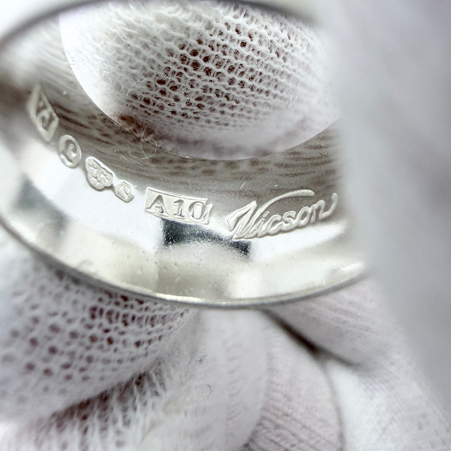 Victor Janson, Sweden 1975. Vintage Sterling Silver Plain Band Ring.