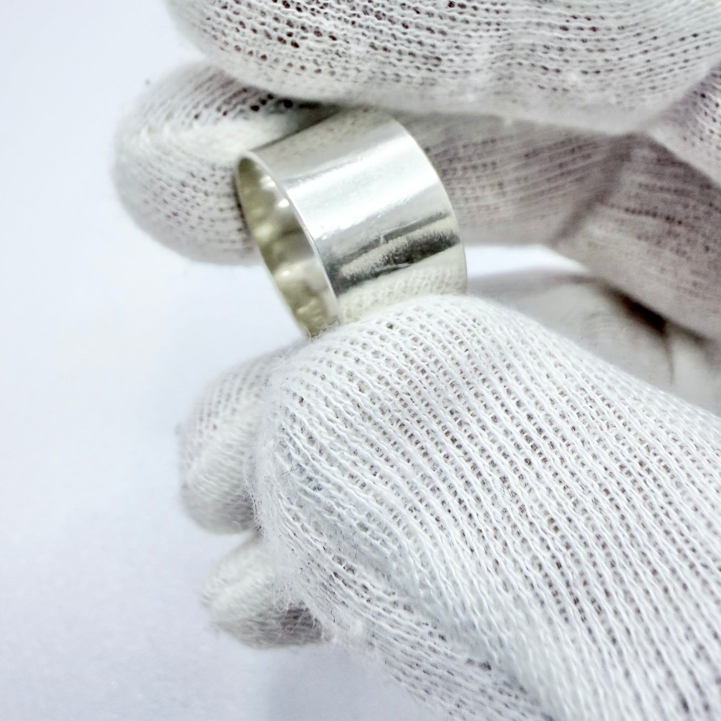 Victor Janson, Sweden 1975. Vintage Sterling Silver Plain Band Ring.