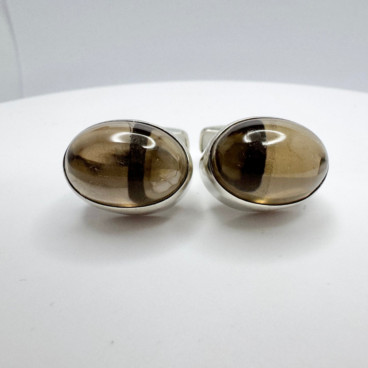 Erik Granit, Finland 1961. Vintage Solid Silver Quartz Cufflinks.