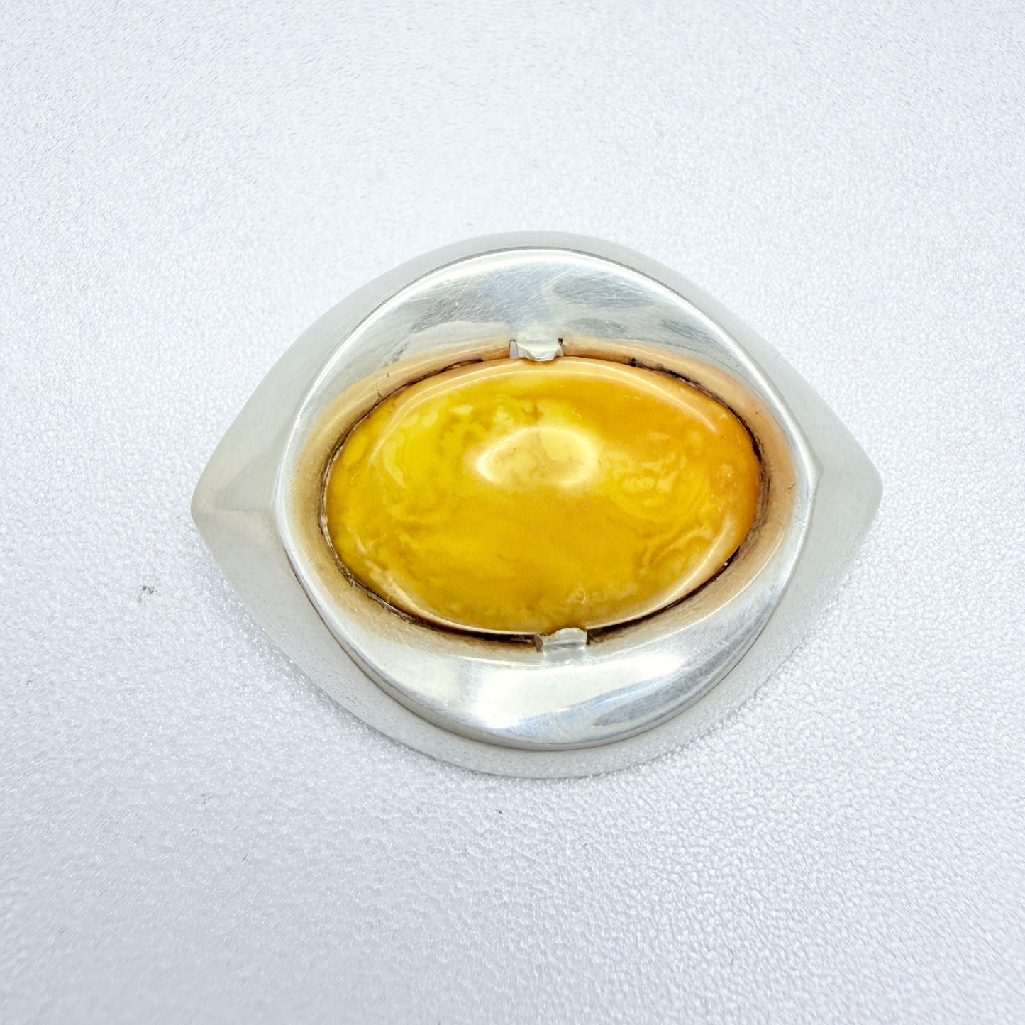 Holger Lindström, Finland 1962. Vintage Solid Silver Baltic Amber Brooch.