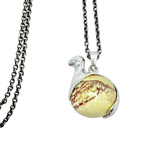 Kalevala Koru, Finland. Vintage Sterling Silver Ceramic Toyri Bird Pendant Necklace.