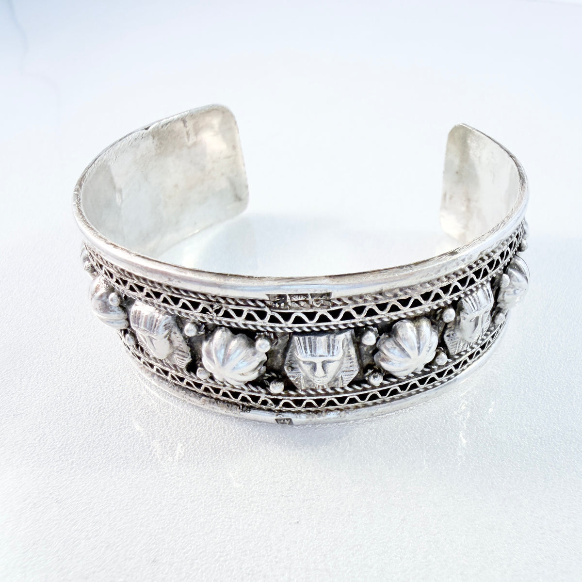 Egypt. Vintage Solid Silver Cuff Bracelet.