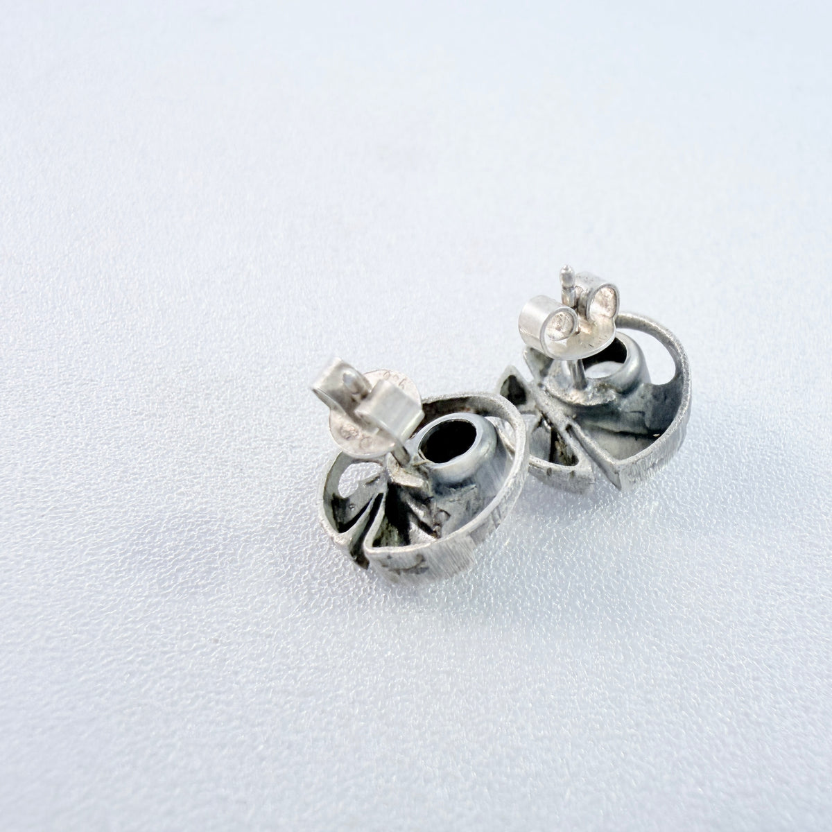 Karl Laine for Sten & Laine / Finnfeelings, Finland. Vintage Sterling SIiver Rock Crystal Stud Earrings.