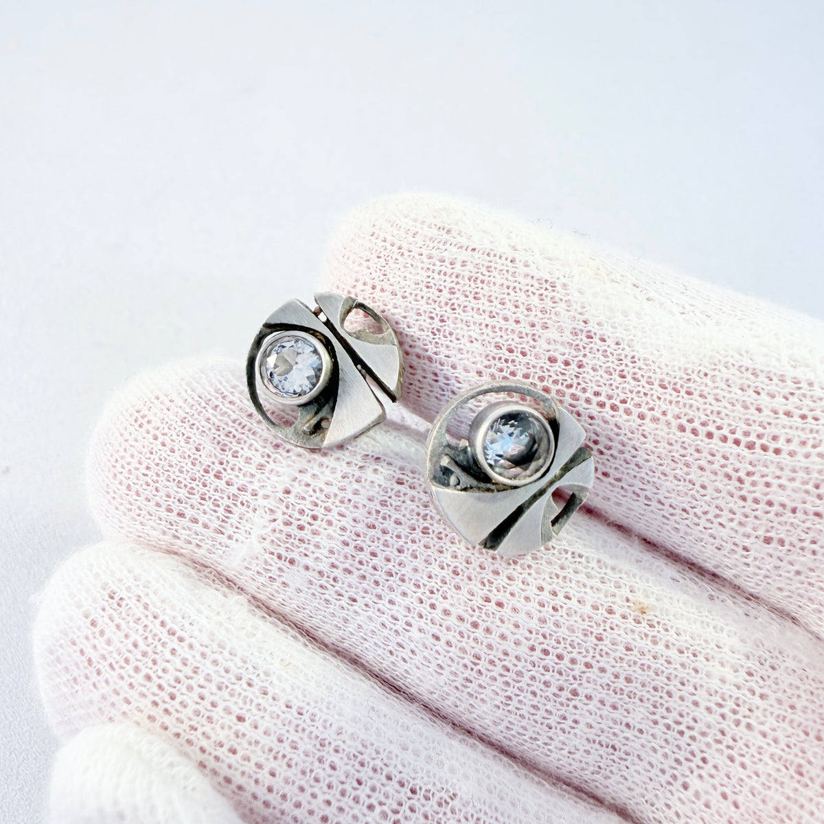 Karl Laine for Sten & Laine / Finnfeelings, Finland. Vintage Sterling SIiver Rock Crystal Stud Earrings.