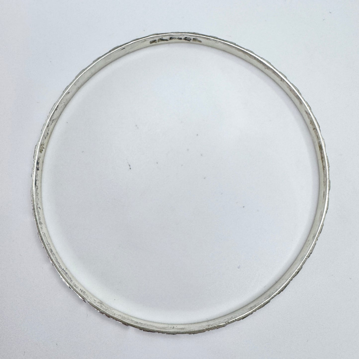 Erik Granit, Finland 1967. Vintage Solid Silver Bangle Bracelet.