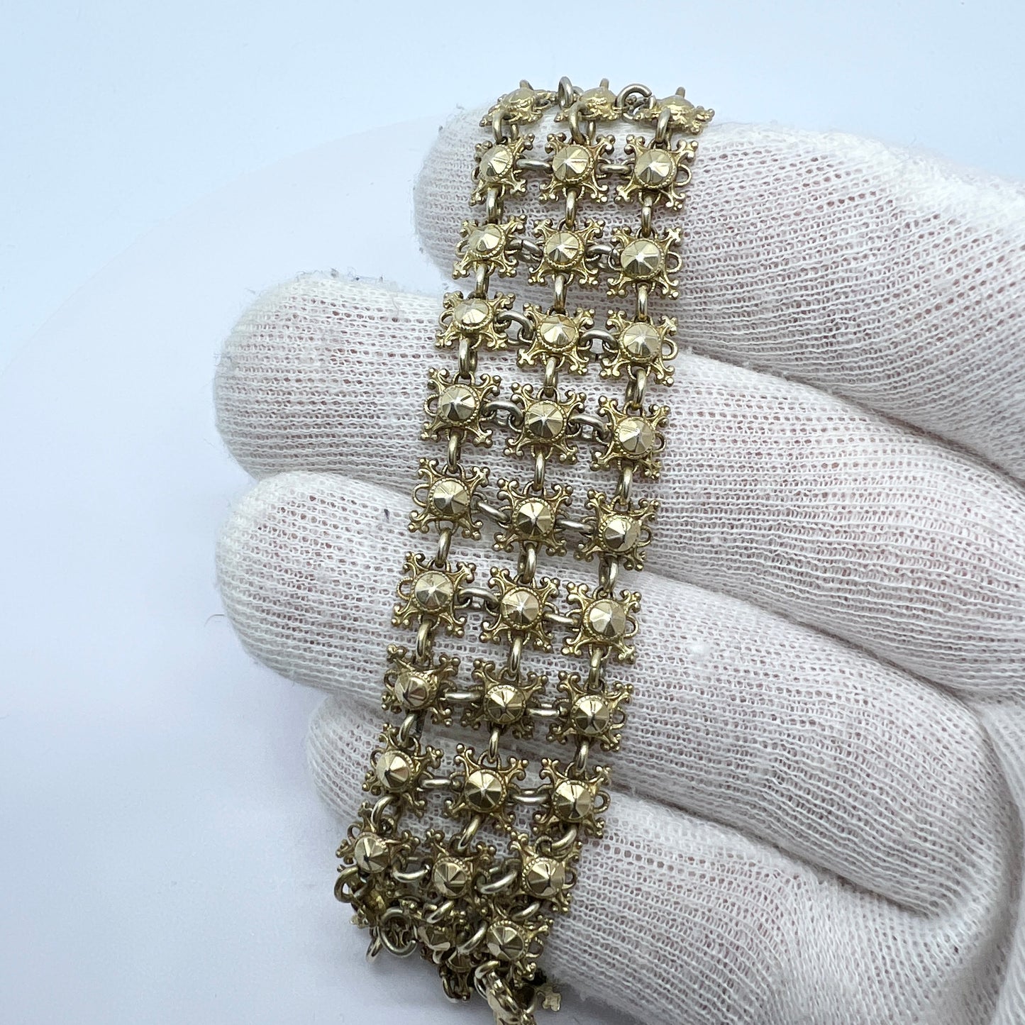 Early 1900s. Gilt Solid Silver Bracelet.