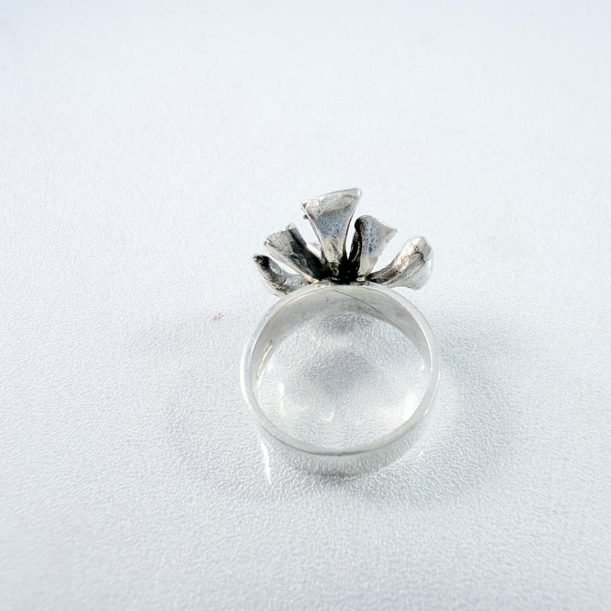 Valo-Koru, Finland 1971. Vintage Sterling Silver Reindeer Moss Design Ring.