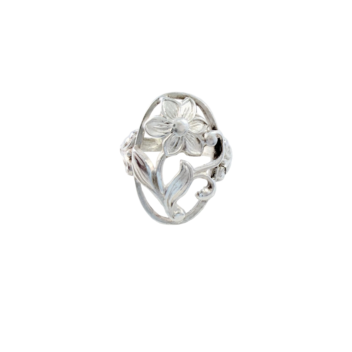 RR, Denmark ca 1950s. Vintage Solid Silver Flower Ring.