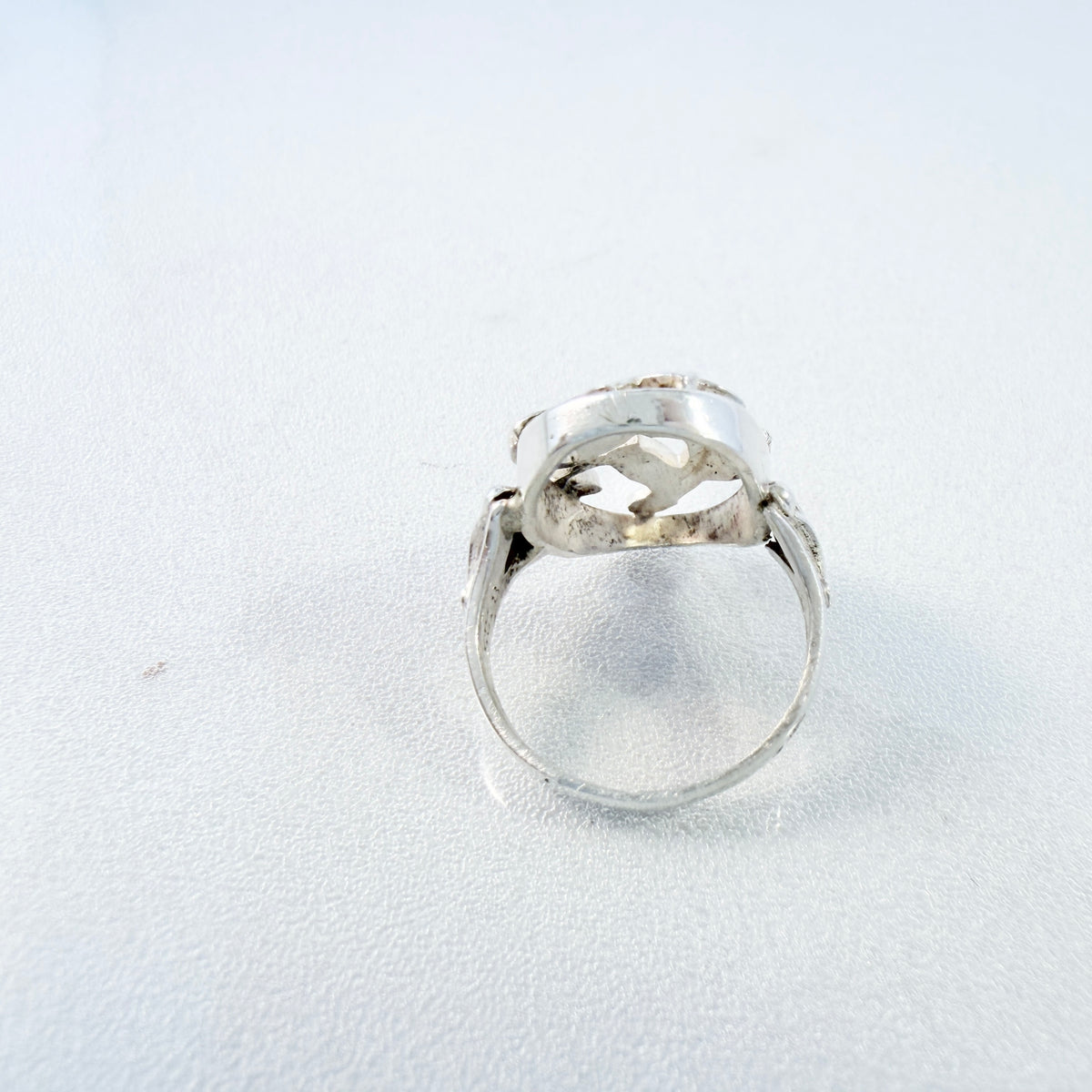 RR, Denmark ca 1950s. Vintage Solid Silver Flower Ring.