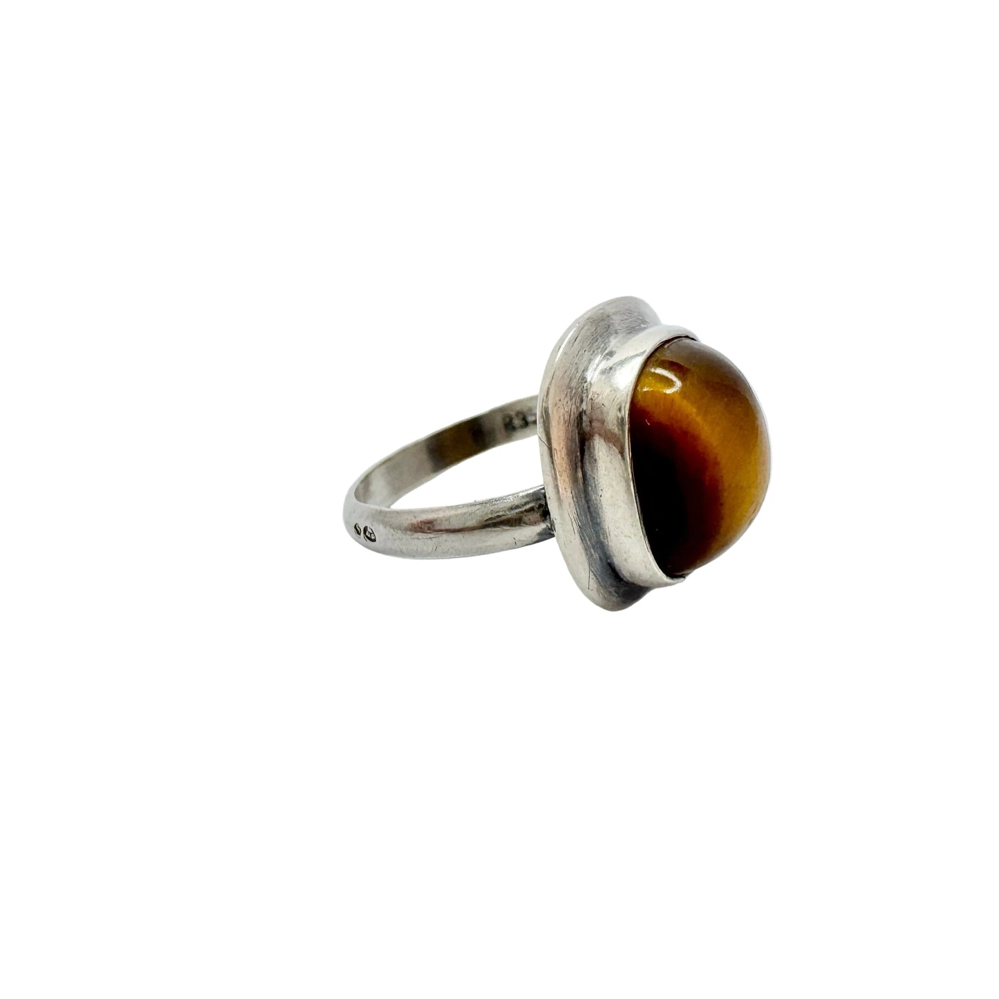 Vintage c 1960. Solid Silver Tiger's Eye Ring.