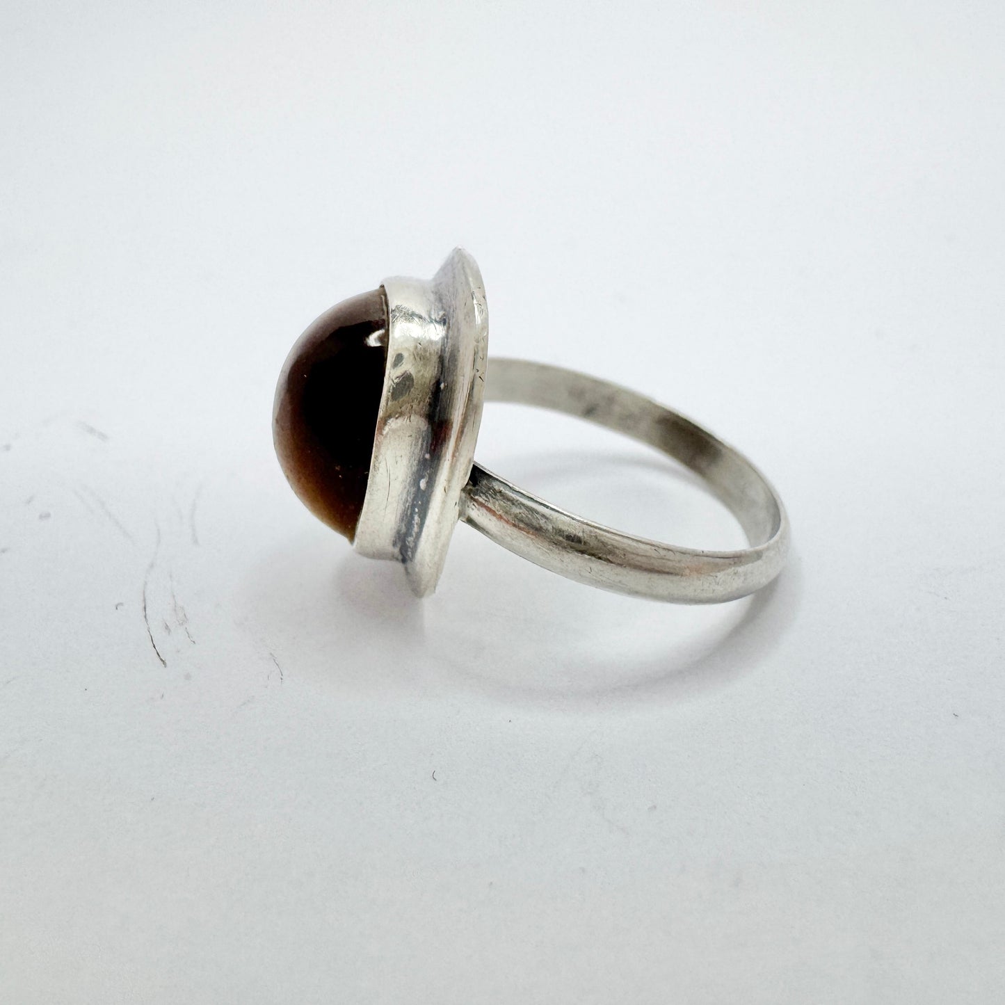 Vintage c 1960. Solid Silver Tiger's Eye Ring.