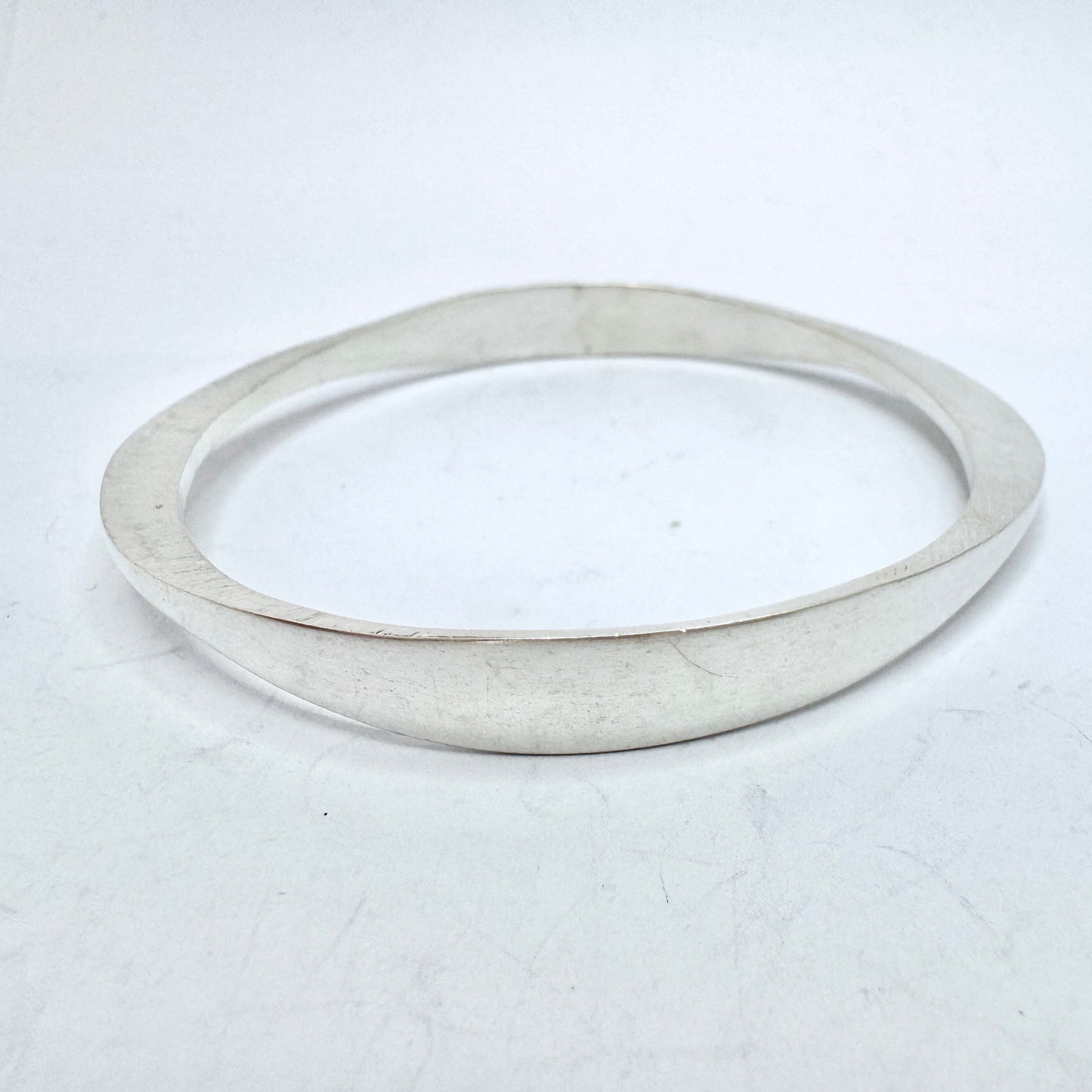 Köpings Guldvaru, Sweden 1971. Vintage Sterling Silver Bangle Bracelet.