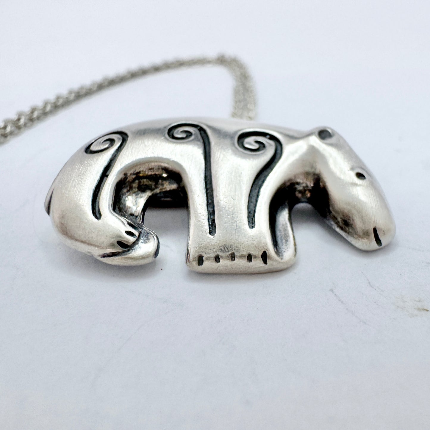 Kalevala Koru, Finland Vintage Sterling Silver Bear Pendant Necklace.
