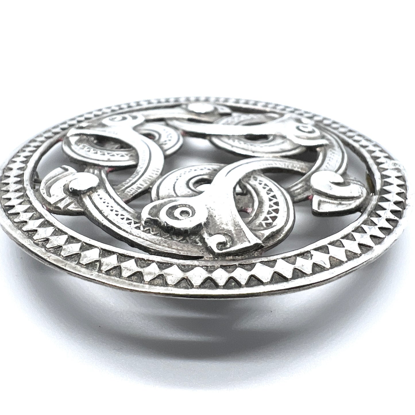 Norway c 1910 Large Antique Solid Silver Dragestil Brooch.