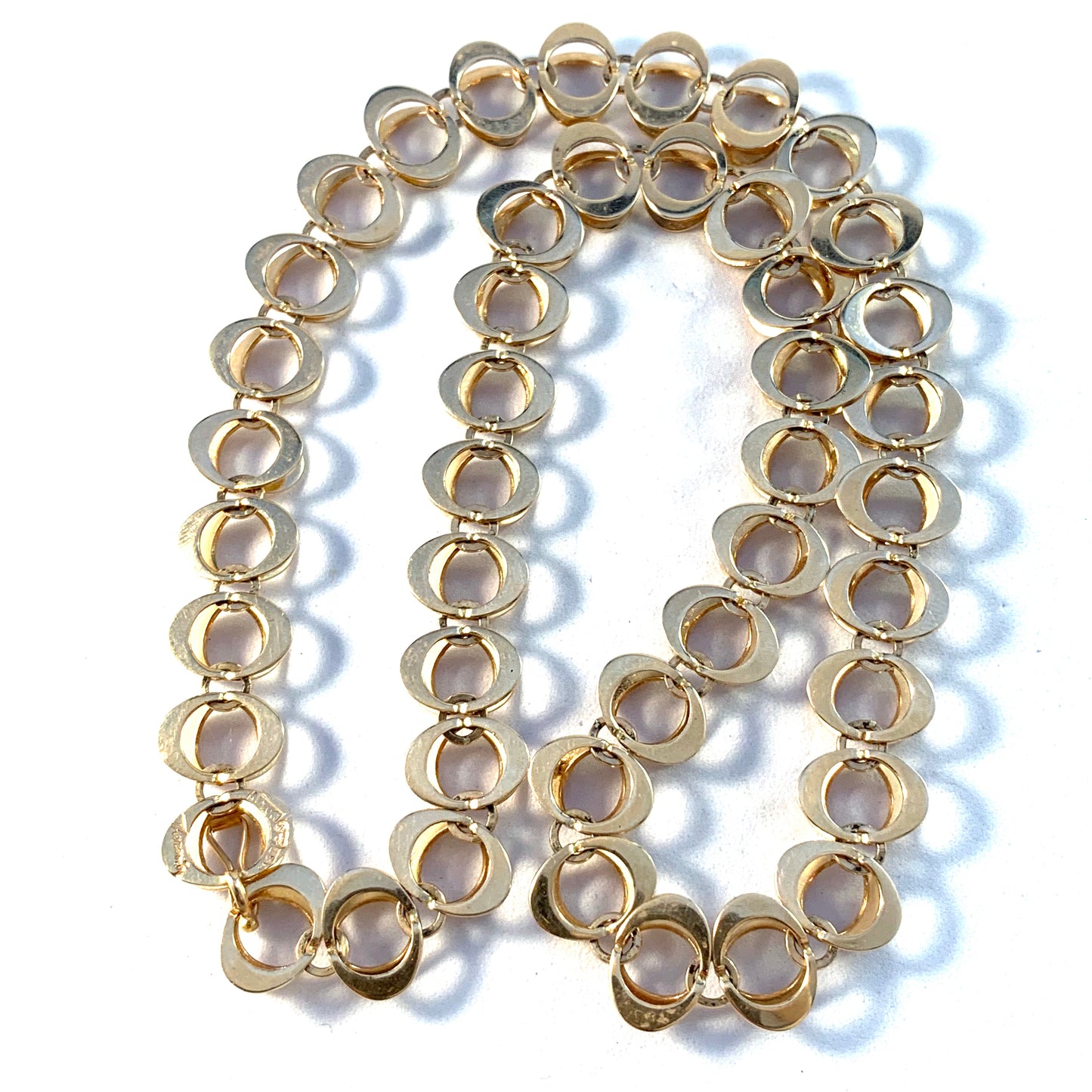 Theresia Hvorslev for Alton, Sweden c 1970. 18k Gold Necklace. Design: Reflex.