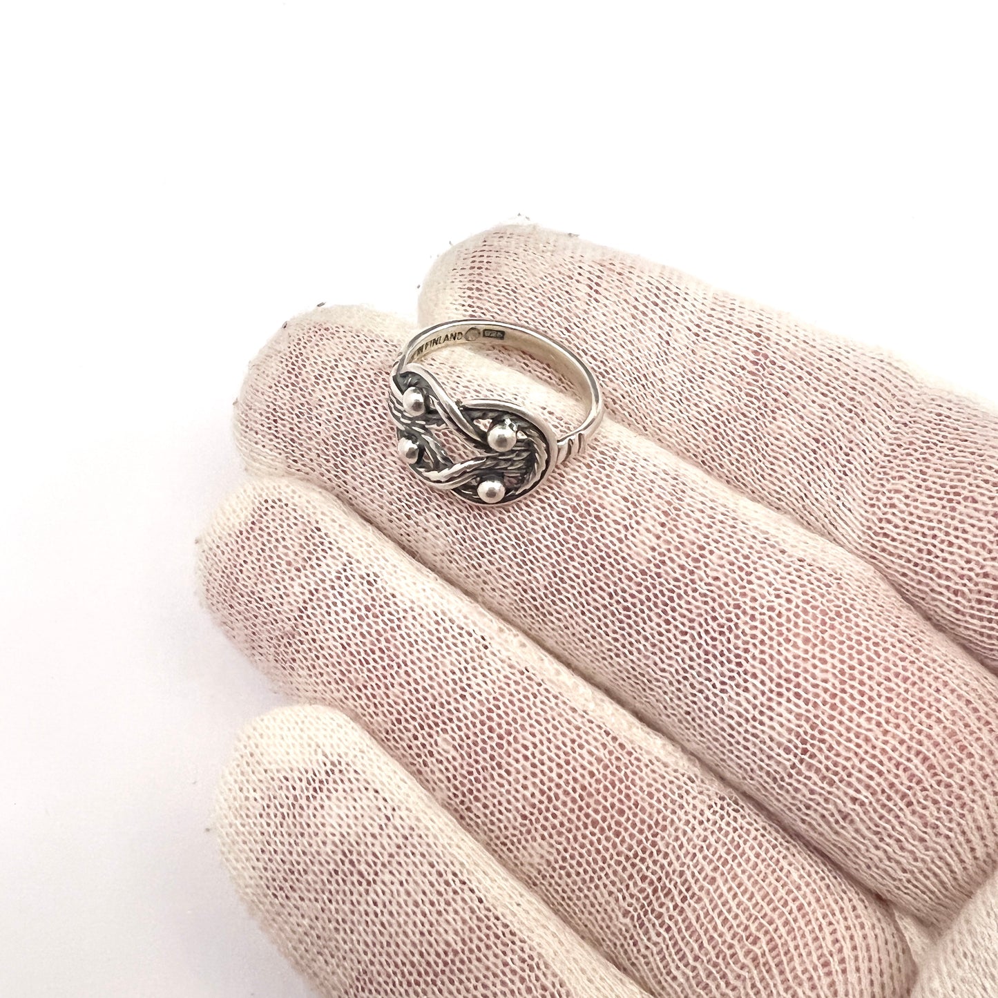 Kalevala Koru, Finland. Vintage Sterling Silver Love Knot Ring.