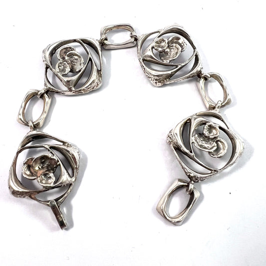 Sten & Laine, Finland 1977. Vintage Sterling Silver Orbital Bracelet.