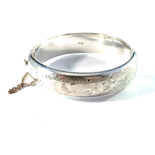 William Suckling Ltd, Birmingham 1972. Sterling Silver Hinged Bangle Bracelet.