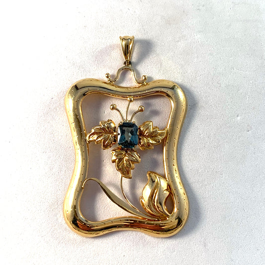 Juvelfabriken, Sweden year 1946, Mid Century 18k Gold Tourmaline Large Pendant.