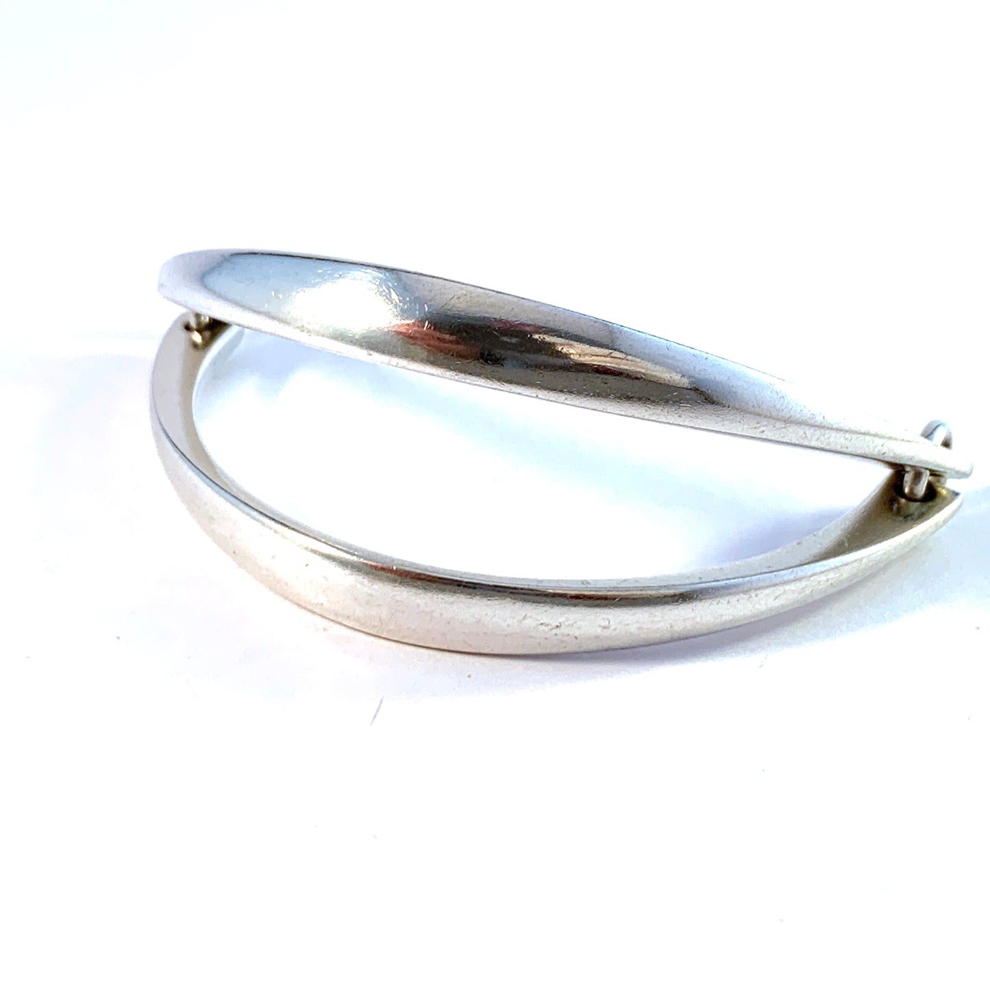 Bent Gabrielsen for Hans Hansen, Denmark 1960s. Sterling Silver Bangle Bracelet.