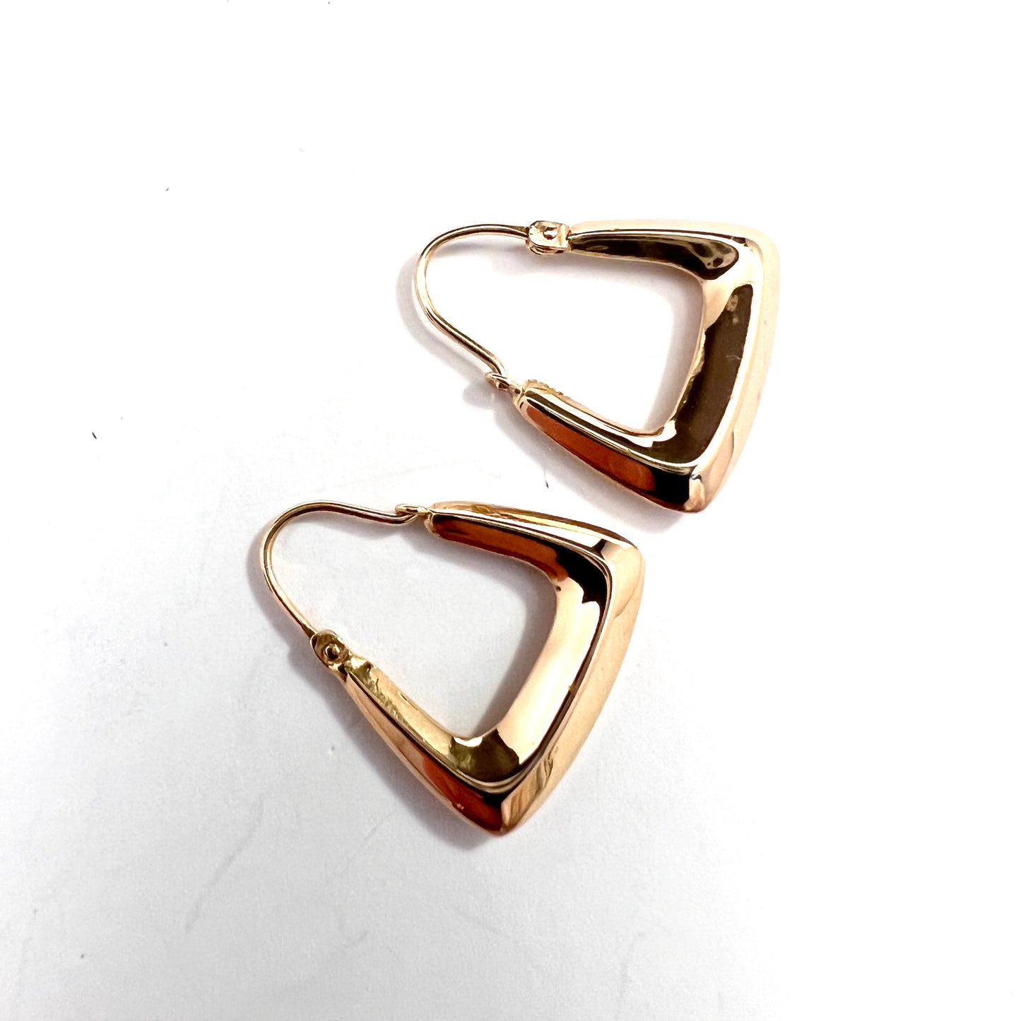 ALTON, Sweden 1965. Vintage 18k Gold Earrings.