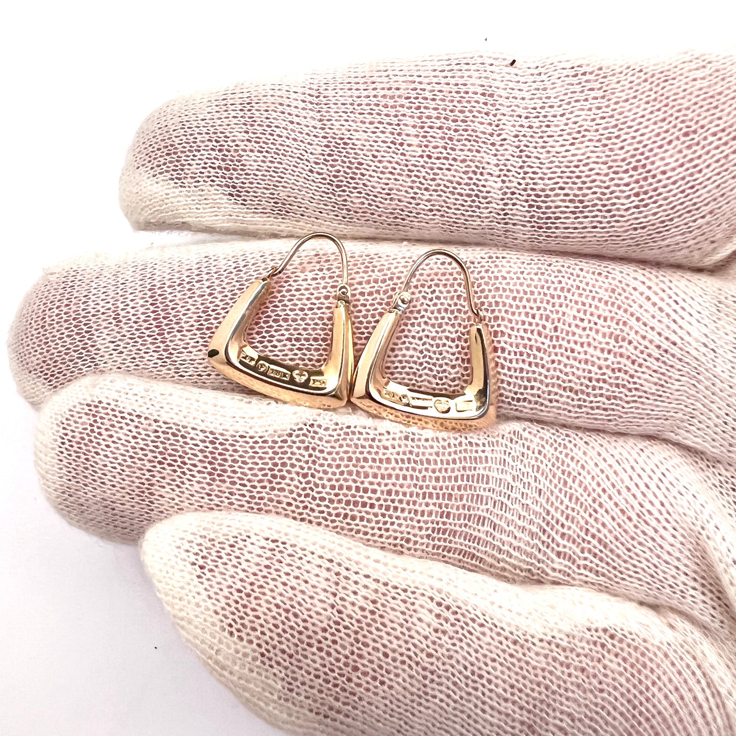 ALTON, Sweden 1965. Vintage 18k Gold Earrings.