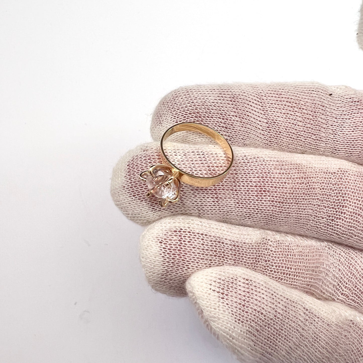 O Pettersson, Sweden 1969. Vintage 18k Gold Rock Crystal Ring.