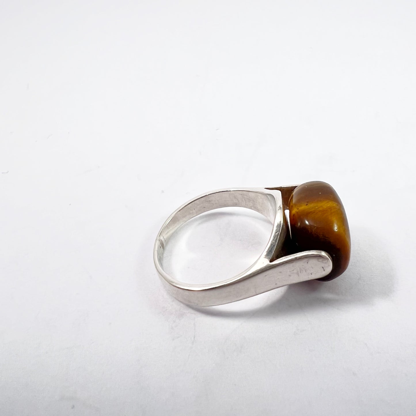 G Dahlgren, Sweden 1961. Sterling Silver Tiger's Eye Ring.