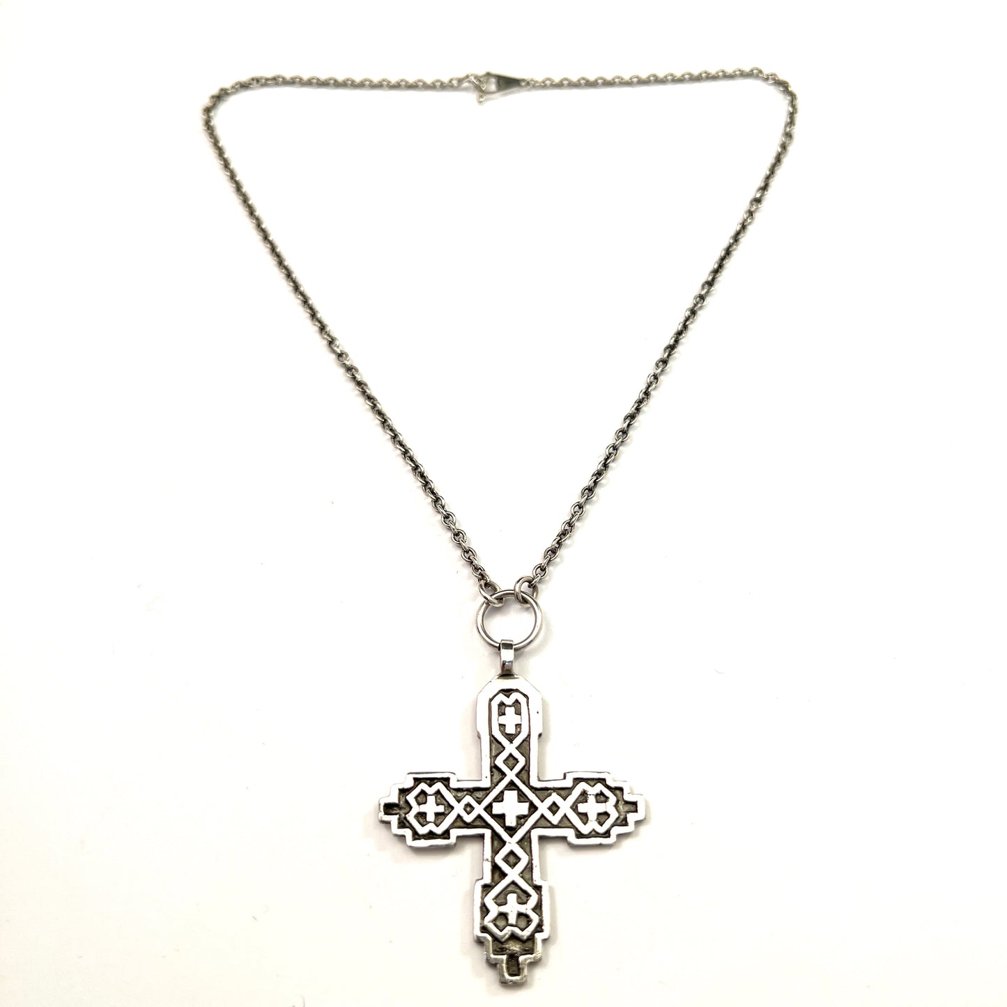 H.Kaksonen for Kalevala Koru, Finland 1951. Vintage Solid Silver Cross Pendant Necklace.