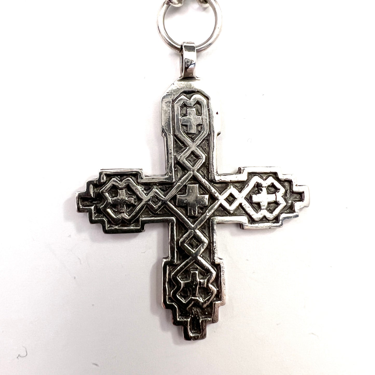 H.Kaksonen for Kalevala Koru, Finland 1951. Vintage Solid Silver Cross Pendant Necklace.