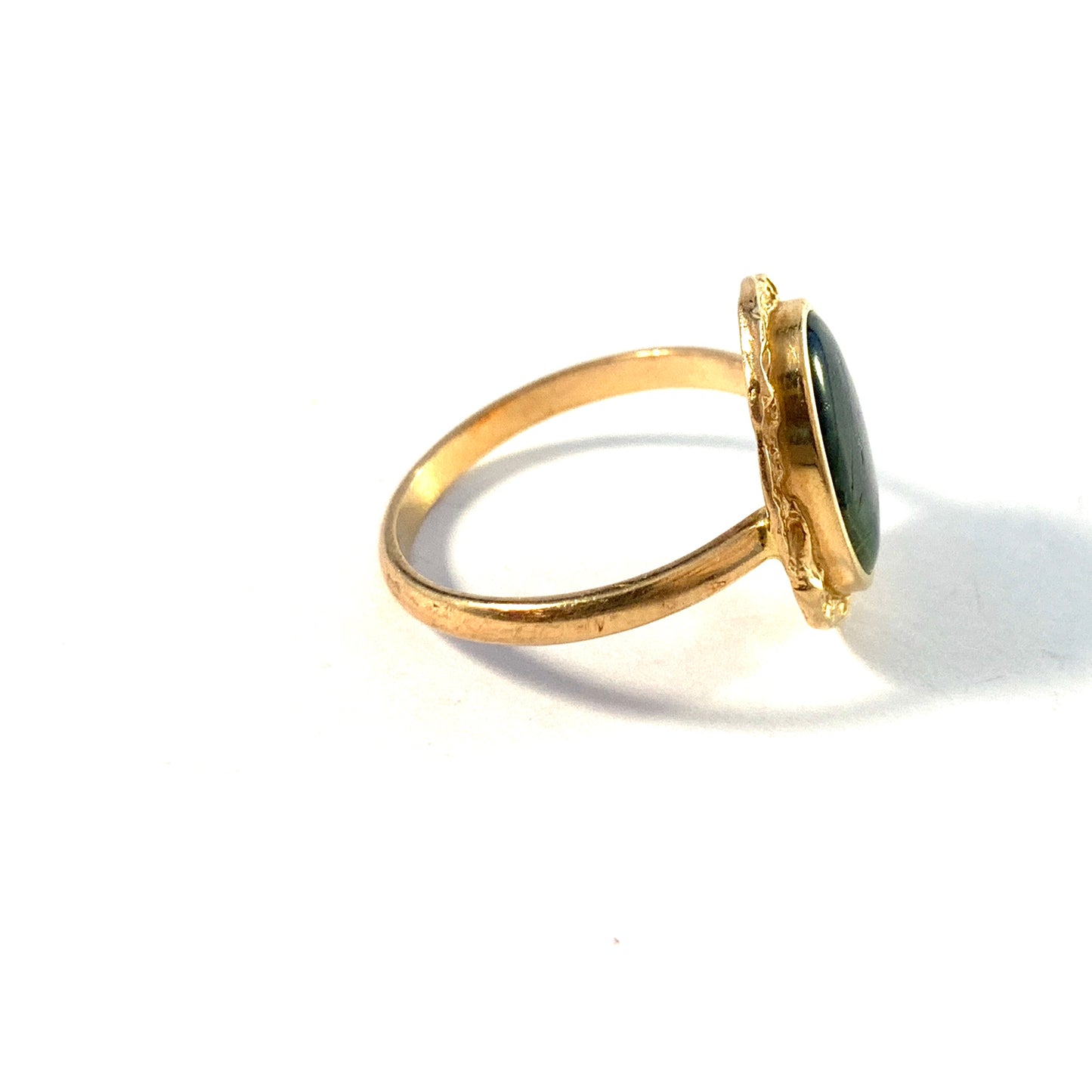 Bronsil, Sweden 1970s Vintage 18k Gold Abalone Ring.